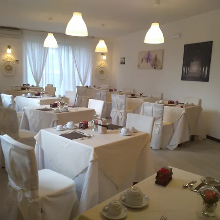 Biocampus La Roccaccia - Universita' Agraria Di Tarquinia בית חווה Montebello